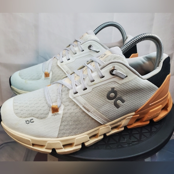 On Running Womens Cloud Flyer Running Training Shoes White Sand Orange SIZE 8 - Picture 1 of 14